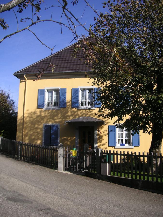 Les Volets Bleus Alsace Vosges Bed and Breakfast Urbès Exteriör bild